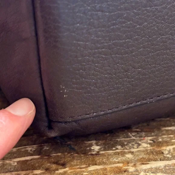 Coach Madison Leather Tote Chocolate Taupe Brown Purple Lining - Picture 9 of 9